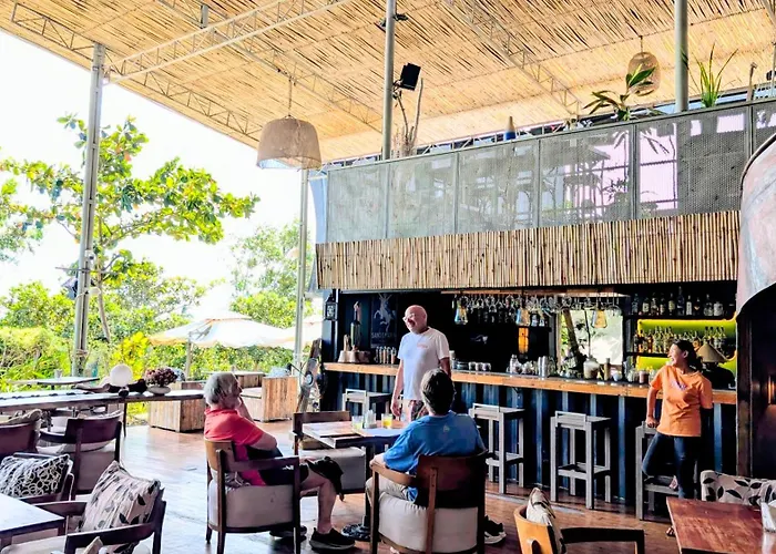 Cargo Remote Mui Ne Hotel 3*
