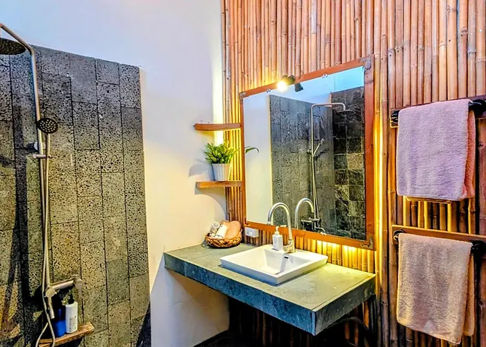 Cargo Remote Mui Ne Hotel 3*